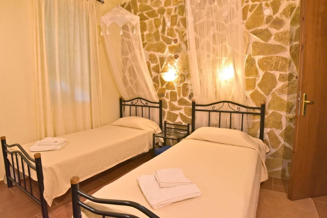 Olive Farm Villa Agia Marina Dış mekan fotoğraf